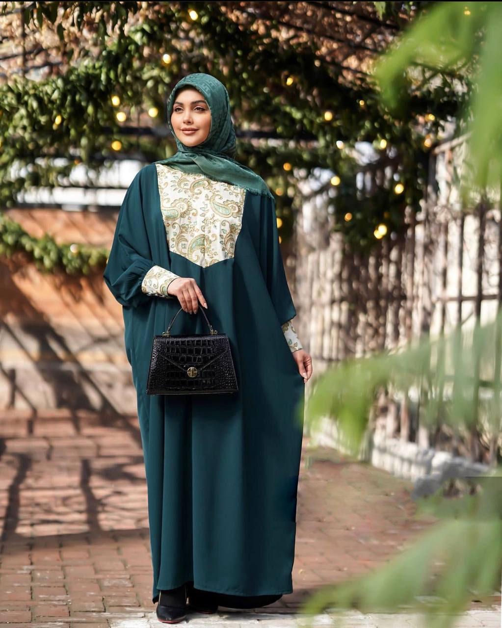 مانتو عبایی شهرزاد زمردی