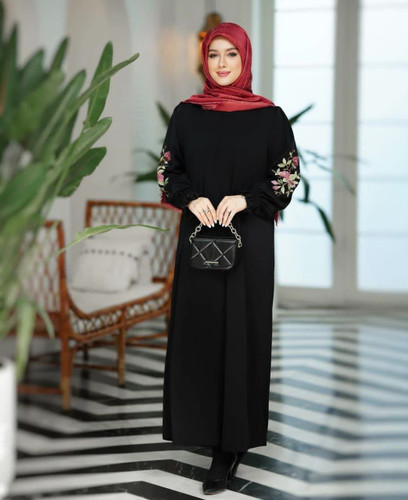 مانتو عبایی مدل گلچهره جنس ژاکلین